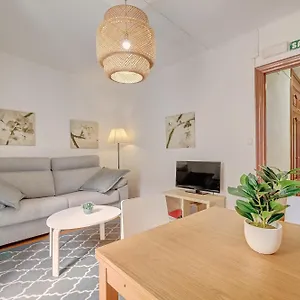 https://apt-jarauta-18-by-clabao.biarritzhotels.info